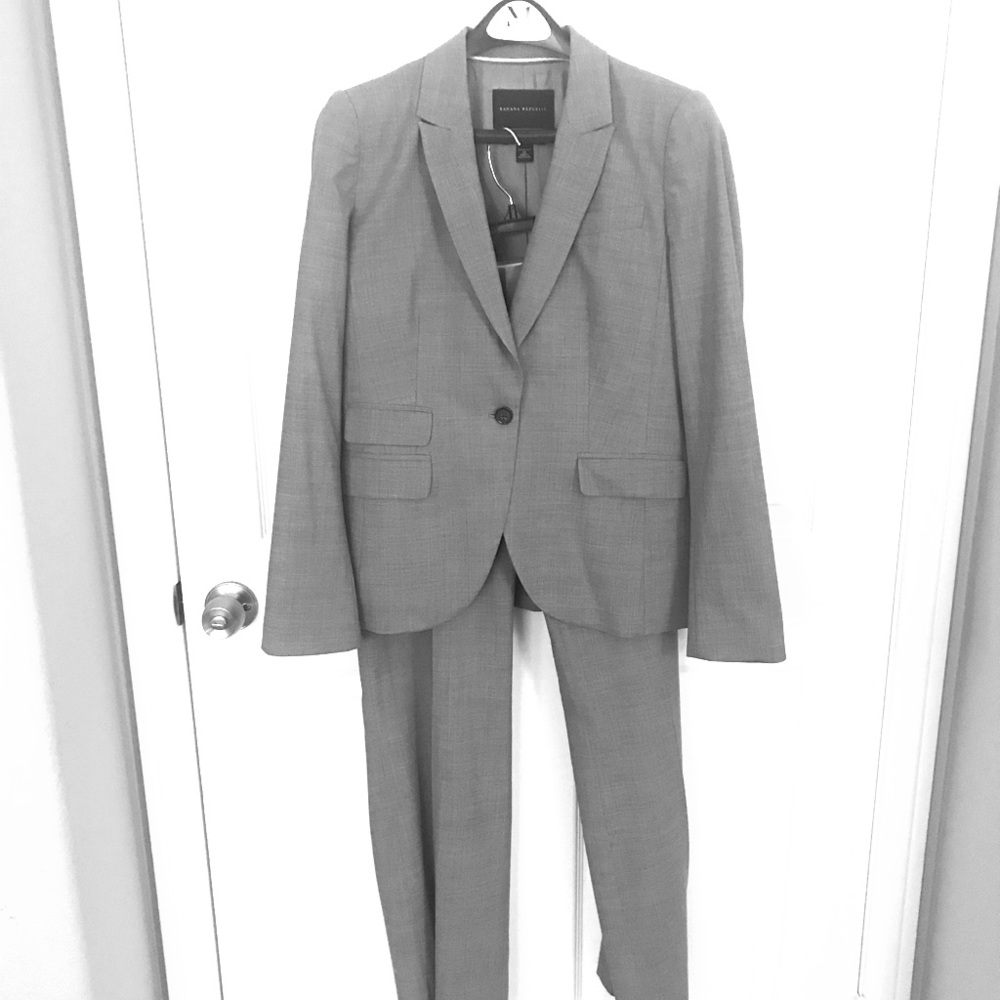 Banana republic Brown suit